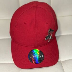 Jordan hat with pins